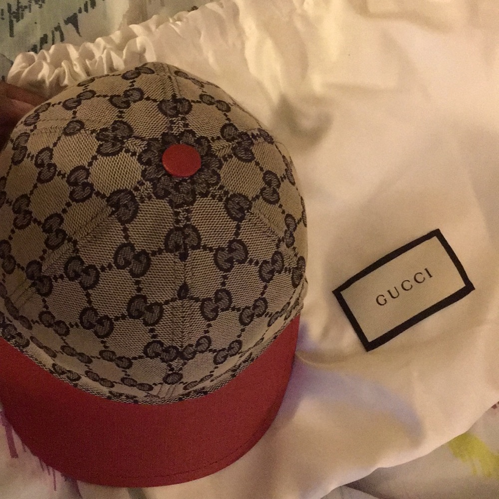 Gucci hat